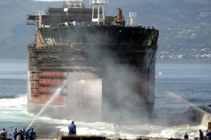 Rijeka, 29. listopada 2011. - u brodogradilištu "3. maj" porinut je tanker "Istra" za prijevoz kemikalija, nafte i naftnih prerađevina, nosivosti 51.800 tona, koji se gradi za pulsku Uljanik plovidbu d.d. 